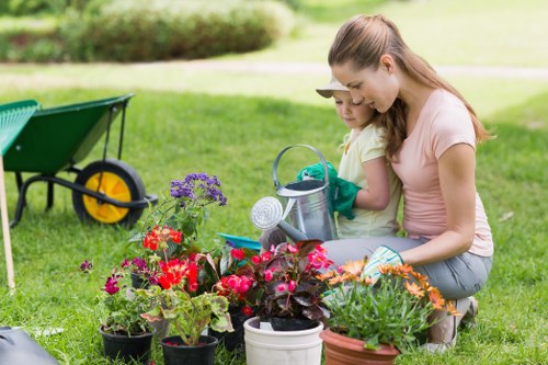 Cookie settings and privacy controls for Landscapers Leyton visitors
